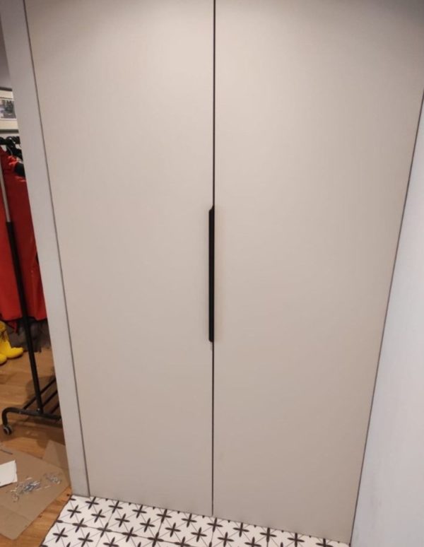 Шкаф встройка в прихожею кашемир серый EGGER U702 ST9 120х55х260 В любой ЖК Москвы в короткие сроки исполнения